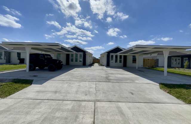 5705 Puffin Ave - 1 photos photos