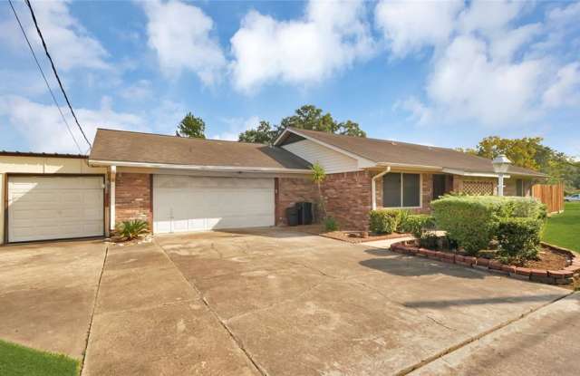 1505 5th Street Gallery 2