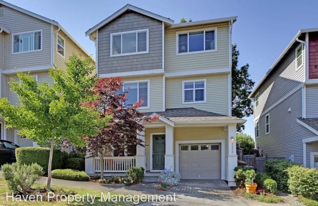 2806 SW Graham St - 2806 Southwest Graham Street, Seattle, WA 98126