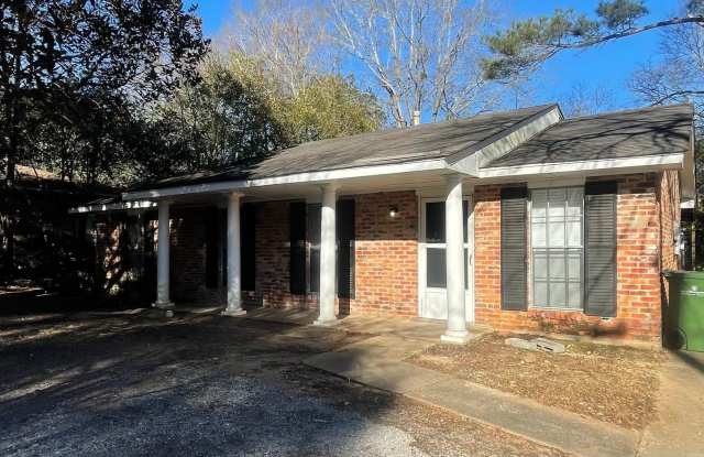 6123 Hinchcliff Rd Montgomery, AL 36117 - 6123 Hinchcliff Road, Montgomery, AL 36117