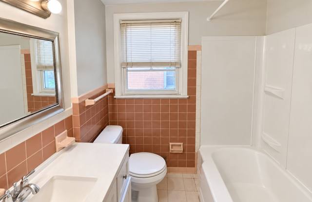 3633 Ingleside Rd - Unit 1 Gallery 4