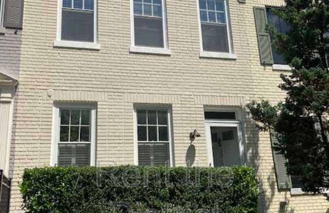 2015 37th Street NW photos photos