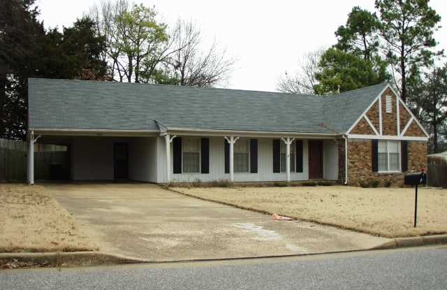 5812 Lochmoor Gallery 4