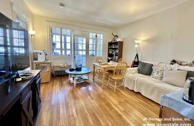 335 South Huntington Ave. photos photos