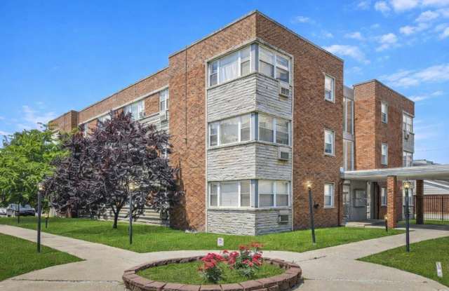 2411 W Balmoral Avenue unit: 2C photos photos