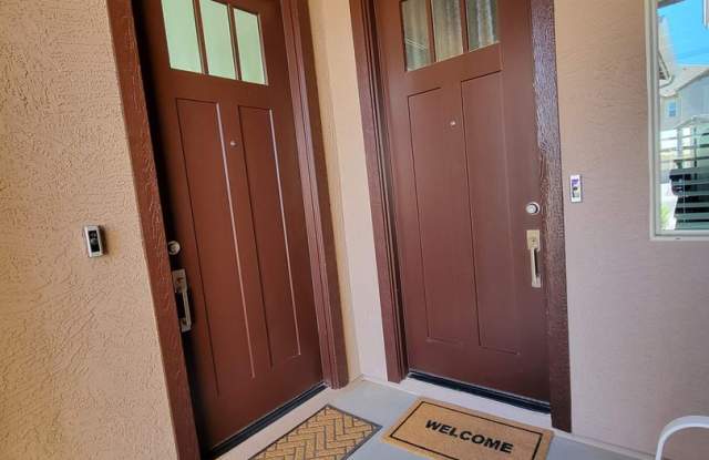 NEWLY BUILT NEXT GENERATION  FULL SUITE CASITA  ALL UTILITIES INCLUDED Gallery 4