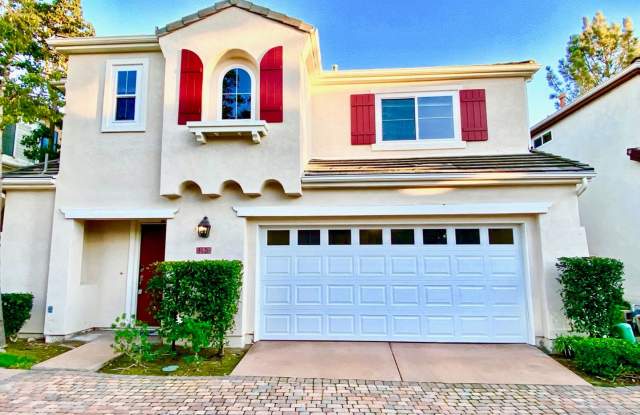 For Rent 3BR/2.5 BA Charming 2 Level Detached Home In Carmel Valley, Gated Community 2 Car Garage photos photos