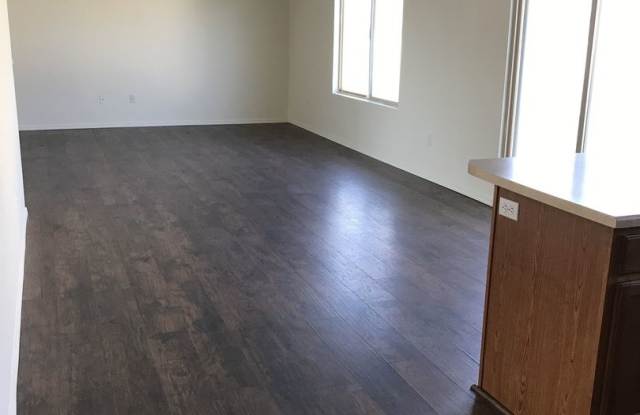 455 S. 950 W. Gallery 4