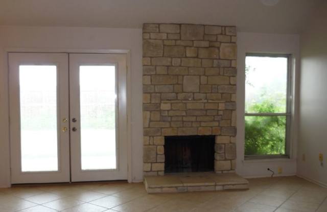 9907 Bent Spur Ln Gallery 4