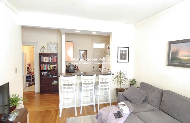 100 Queensberry St Apt 5 - 100 Queensberry St, Boston, MA 02215