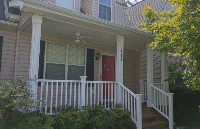 Lovely Four Bedroom Home - Located in Northeast Columbia! Gallery 3