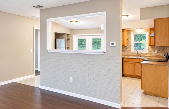3-bedroom 1- bath home in New Port Richey Gallery 4