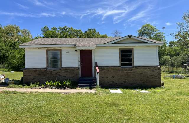 216 Creekview Ln photos photos