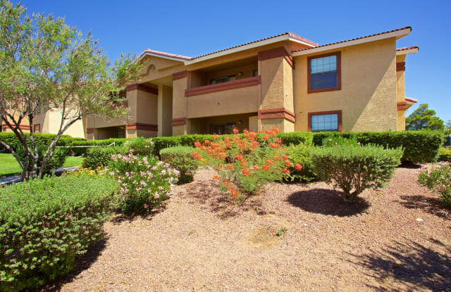 Sky Court Harbors at the Lakes photos photos