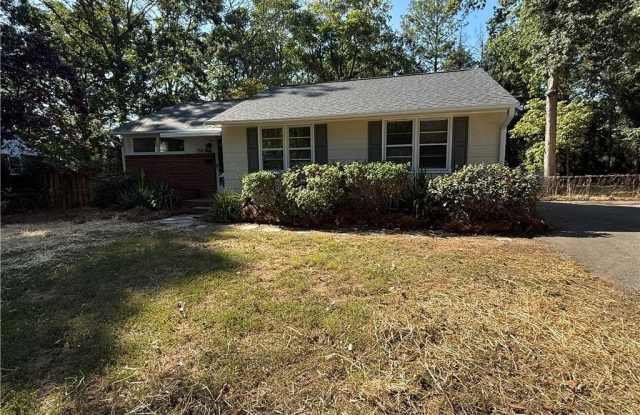 2843 Hermitage Drive Gallery 1