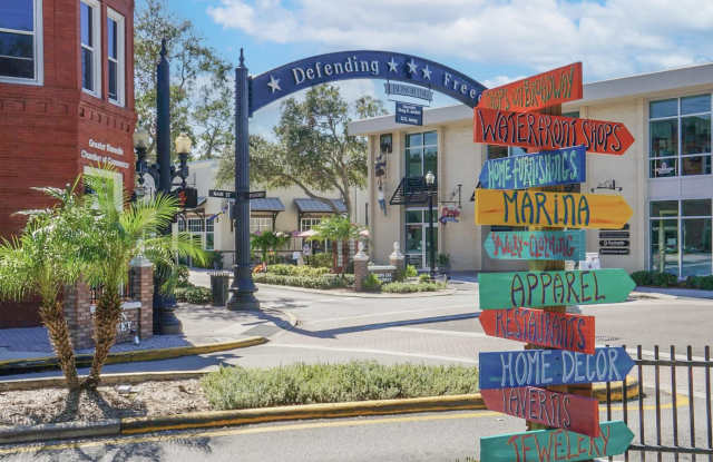 439 Paula Dr S photos photos 439 Paula Dr S photos photos