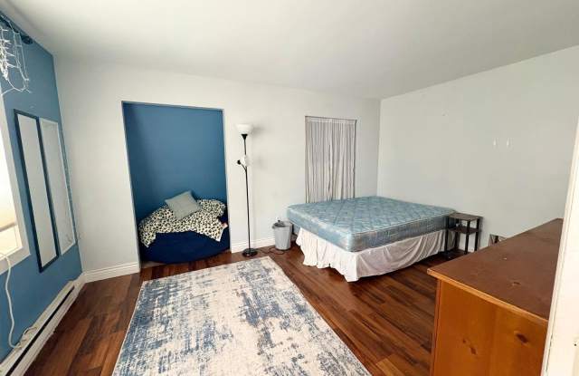 380 UPLAND Road Gallery 4