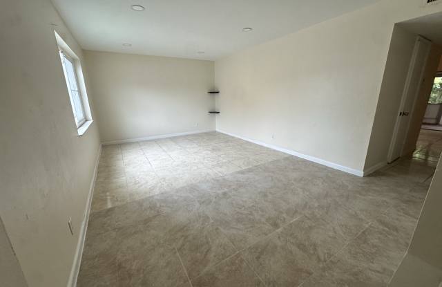 5614 Blueberry Ct Gallery 4