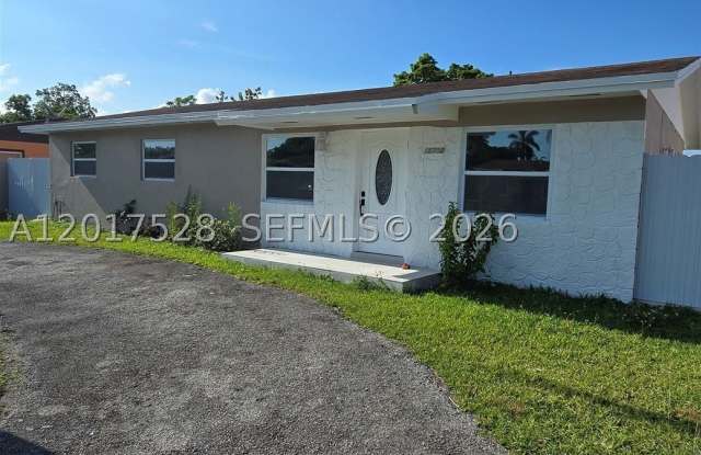 15750 SW 297th St photos photos