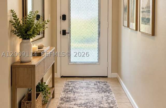 12800 SW 7th Ct Gallery 1