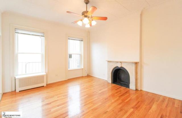 594 Henry Street photos photos
