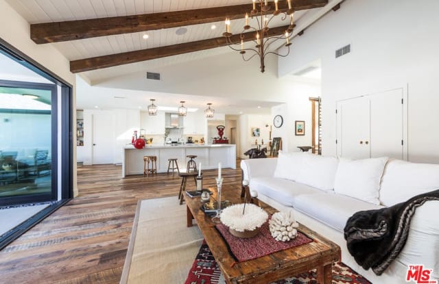 1347 BECKWITH Avenue - 1347 Beckwith Avenue, Los Angeles, CA 90049