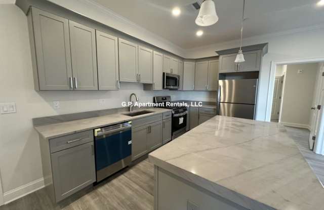 605 Broadway photos photos