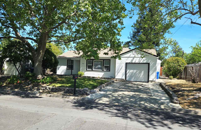 3 bedroom, 2 bath Concord Home photos photos