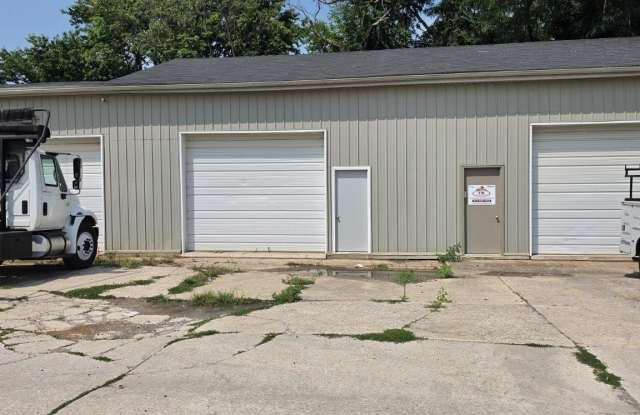 96 CLOVER Lane Gallery 1