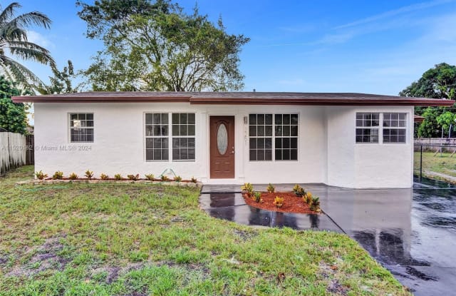 2251 NW 29th Ter - 2251 Northwest 29th Terrace, Fort Lauderdale, FL 33311
