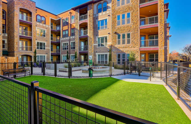 Tower Bay Lofts Gallery 3