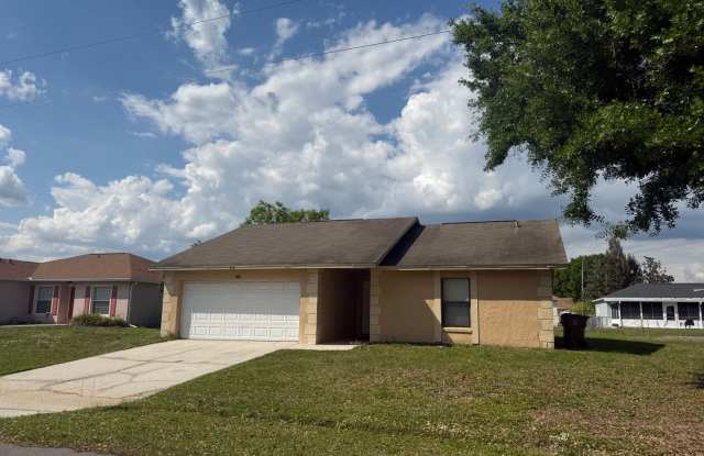 Single Story Home in Poinciana photos photos