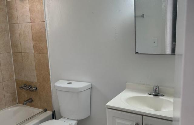 1 Bed / 1 Bath Gallery 3