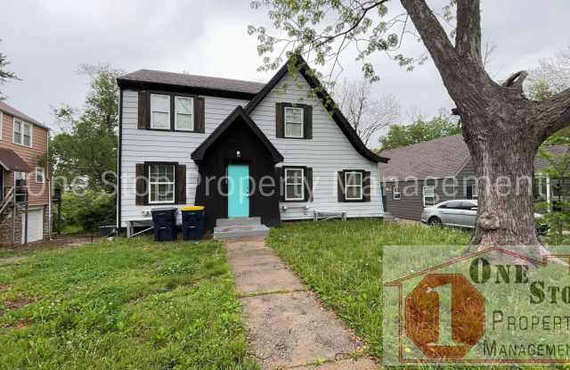 Gorgeous and Unique 4 Bedroom 1.5 Bathroom in Kansas City photos photos
