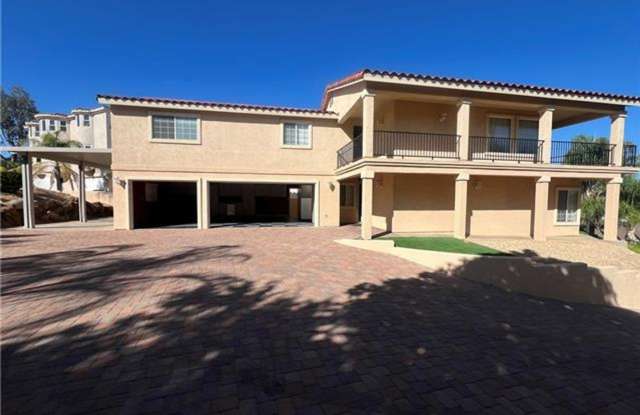 Spacious 4-Bedroom Home with Lake Views in Gated Canyon Lake Community photos photos
