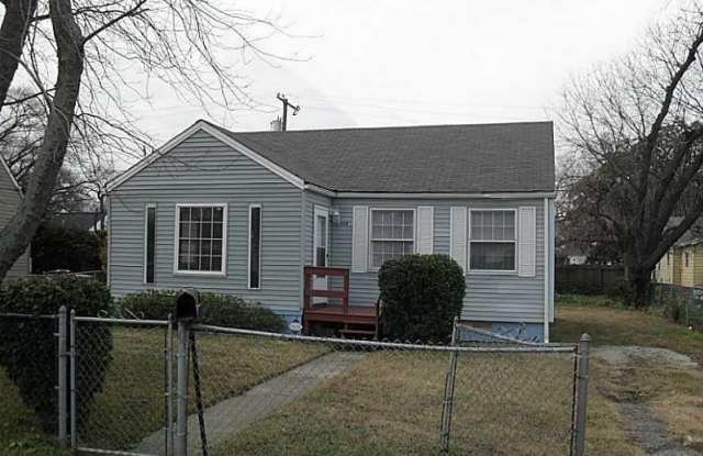 409 Colonial Avenue - 409 Colonial Avenue, Hampton, VA 23661 409 Colonial Avenue - 409 Colonial Avenue, Hampton, VA 23661