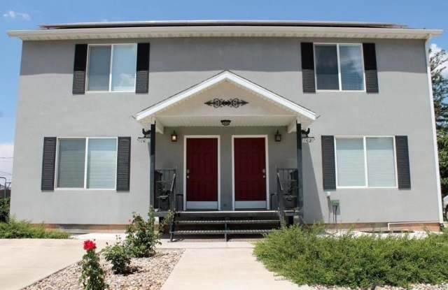 College Ave - 163 photos photos