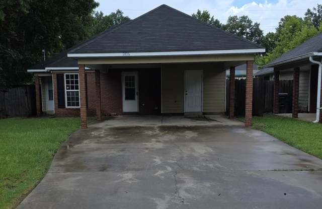 A Great Starter Home Just For YOU! photos photos