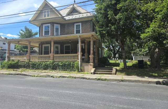 729 George Street Gallery 4