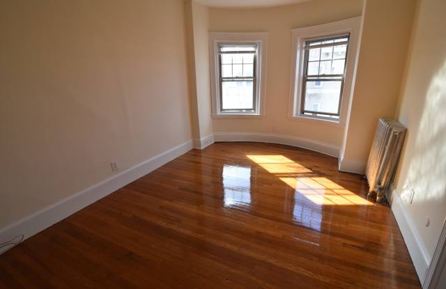 1315 Commonwealth Ave - 1315 Commonwealth Avenue, Boston, MA 02134