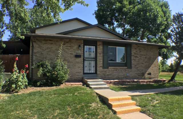 698 S Carr Street - 698 South Carr Street, Lakewood, CO 80226