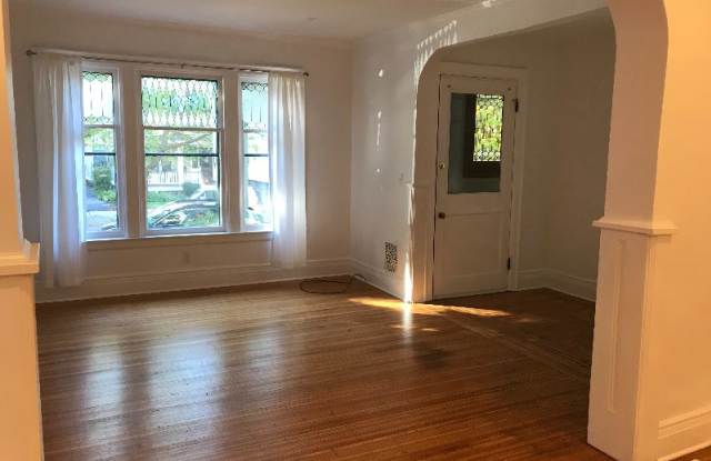 115 Norwood Ave 1st floor Gallery 4