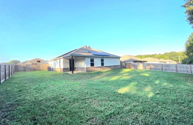 Like New 3 Bed 2 Bath House For Rent Gallery 4