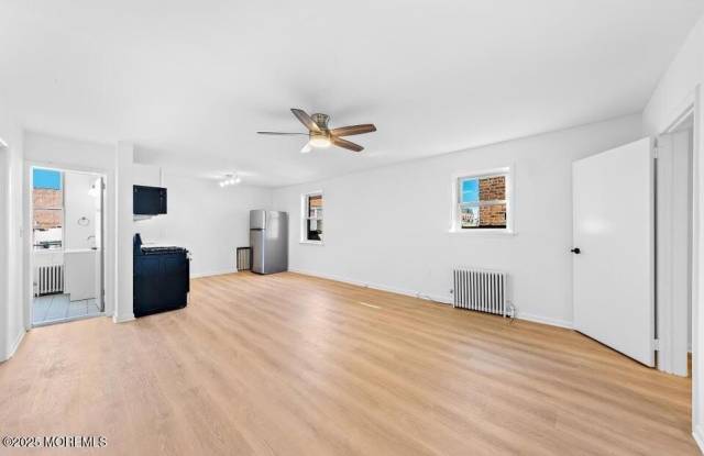 10 Monmouth Street - 10 Monmouth Street, Red Bank, NJ 07701