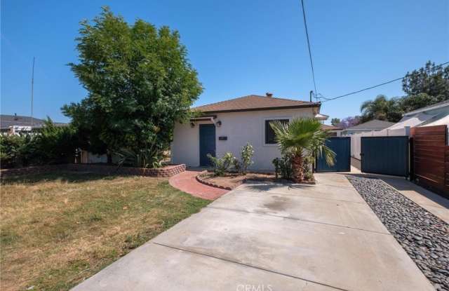 1438 W 222nd photos photos