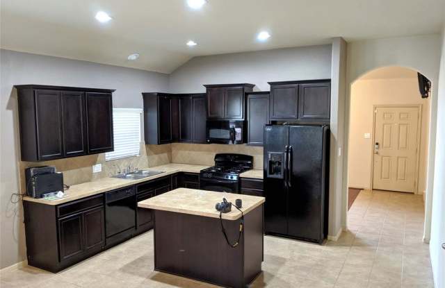 13923 Long Meadow Ln Gallery 3