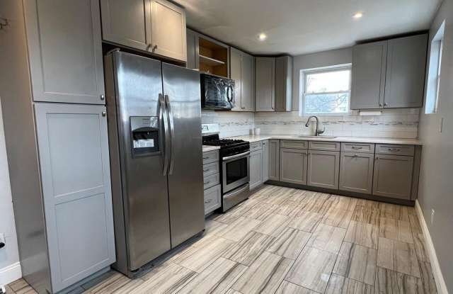 4385 Wickham Avenue photos photos