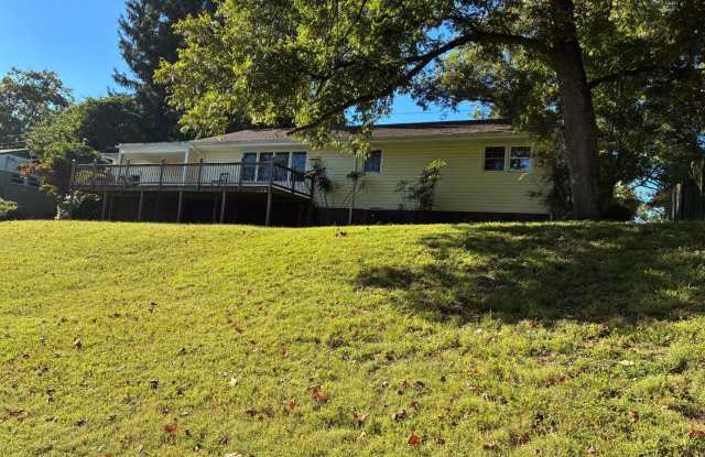 Want a nice place that's family ready? Schedule your viewing today. Gallery 4