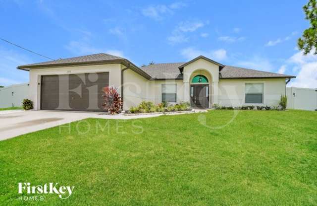 2913 Northwest 19th Place - 2913 Northwest 19th Place, Cape Coral, FL 33993