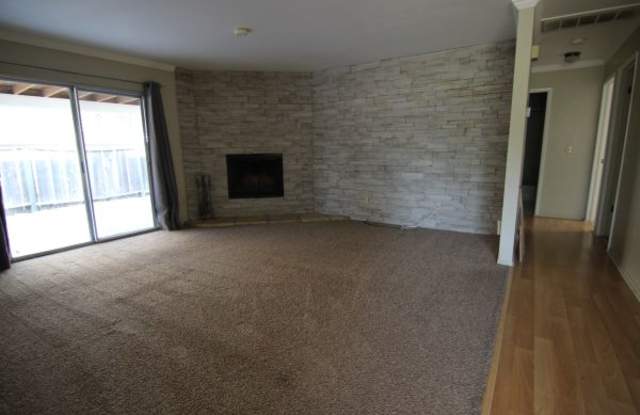 655 Las Tablas Rd photos photos